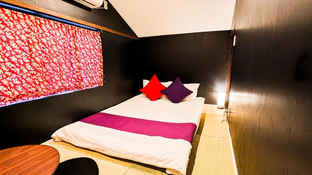 USJ 2 stops, Umeda&Dotonbori 8mins, Ninja Style SV1, Ósaka