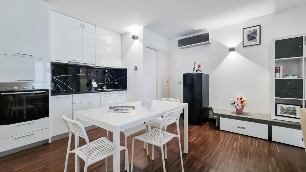 Italianway - Torino 57 A, Milán