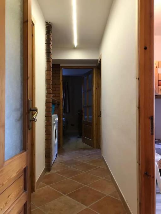 Alloggio Kenne, a 200m dagli impianti Monterosaski - 5