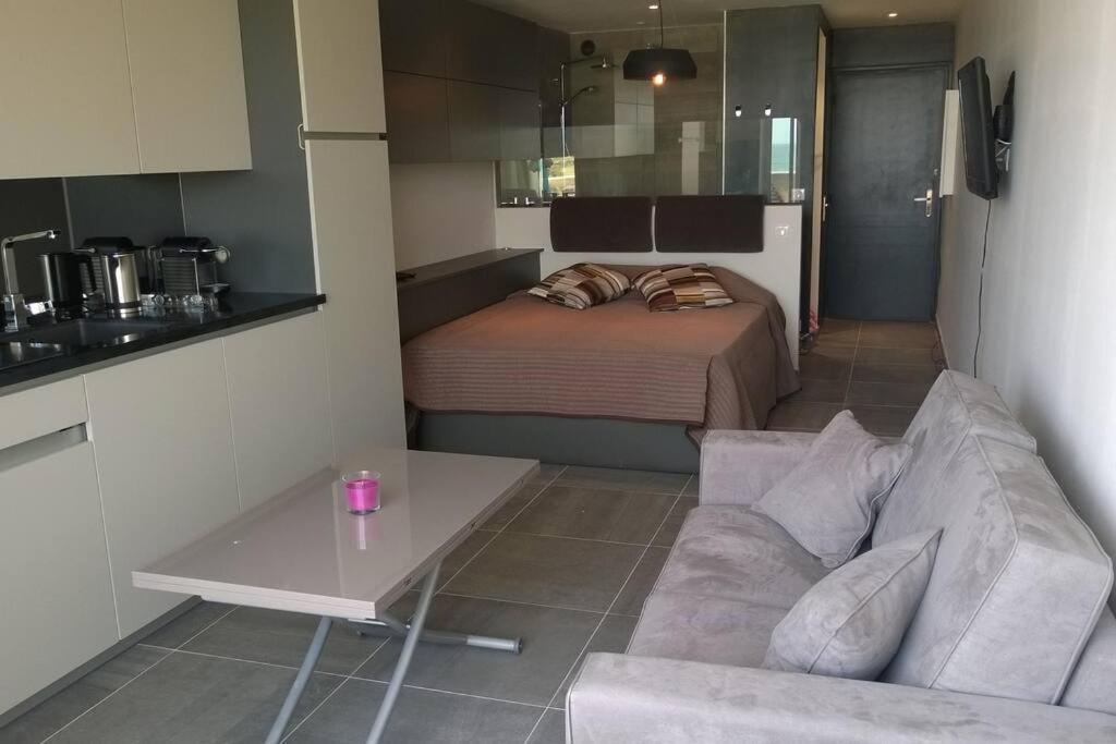 Studio 216, Héliopolis AB au village naturiste, Cap d'Agde