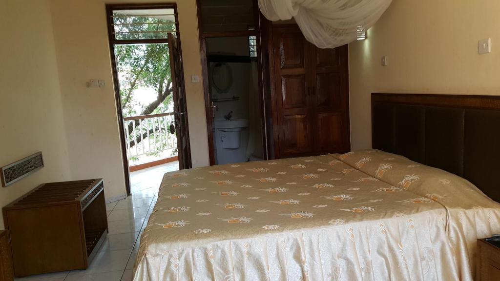 Hotel Oasis photo