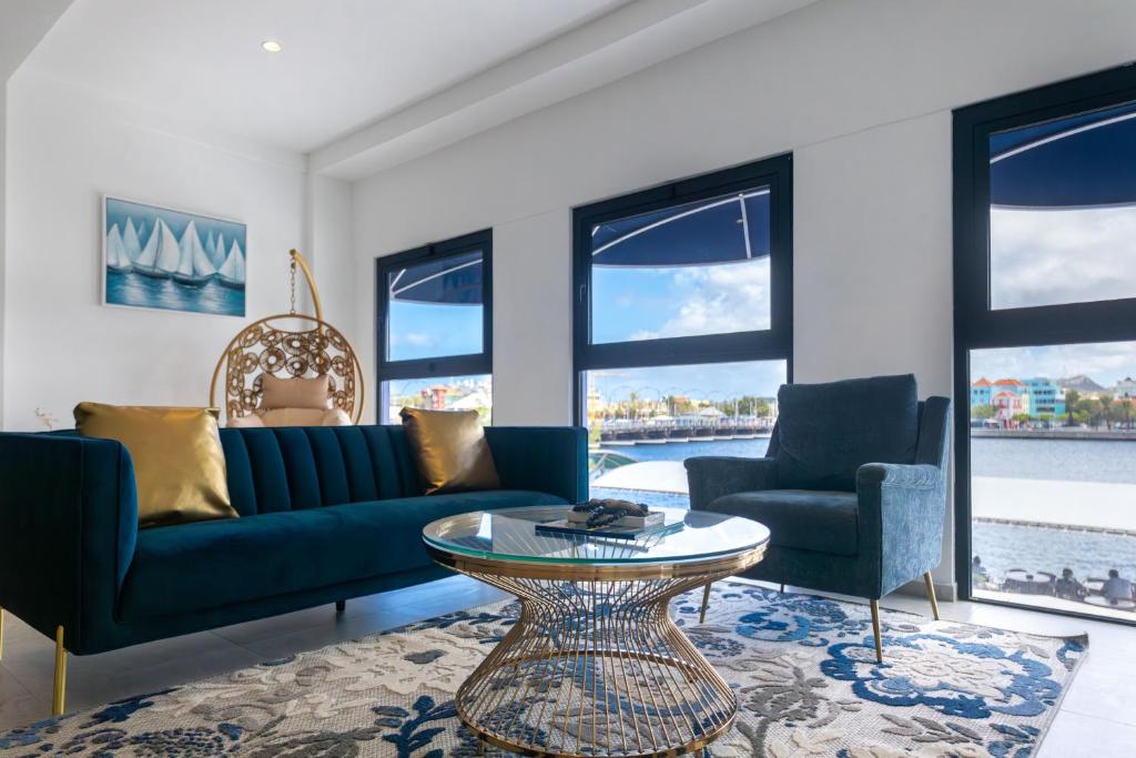 Handelskade Penthouse, Willemstad