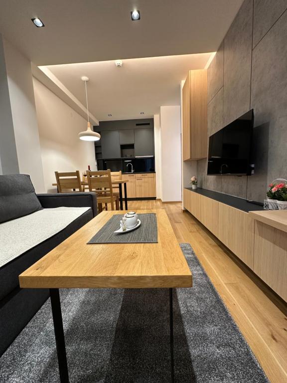 Apartman Viktor 302 - Zlatni Javor - 2
