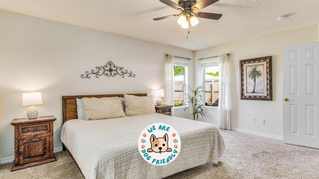 Hemingway's Hideout, Pensacola