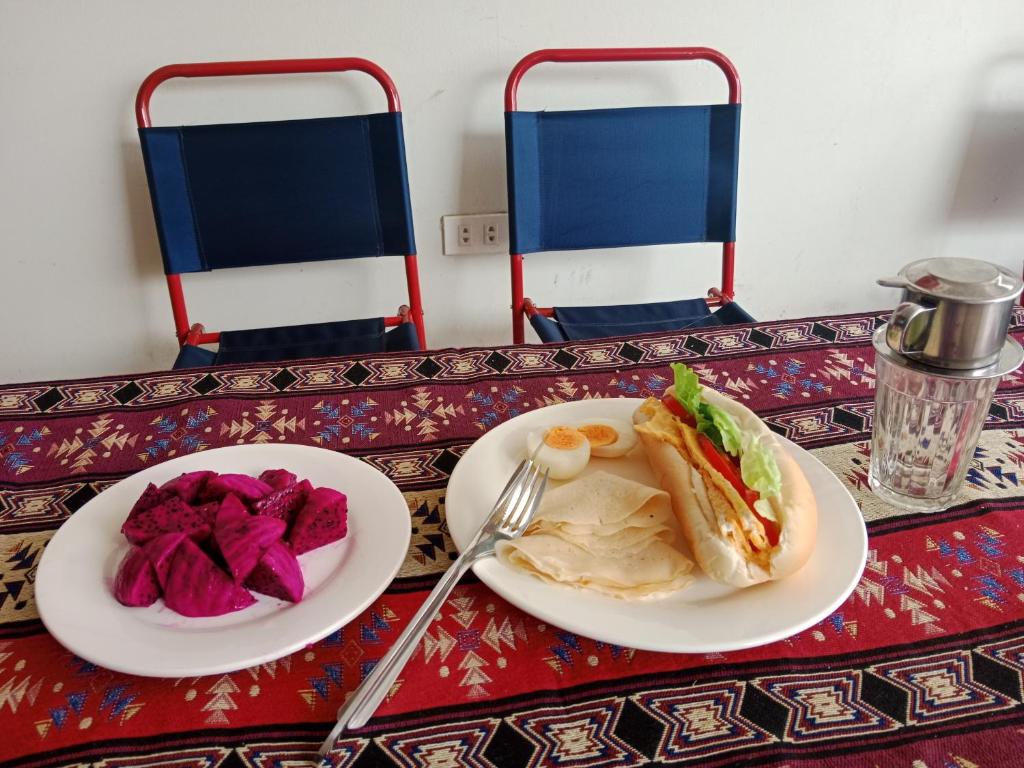 Ha Giang Yolo House and Loop Tours