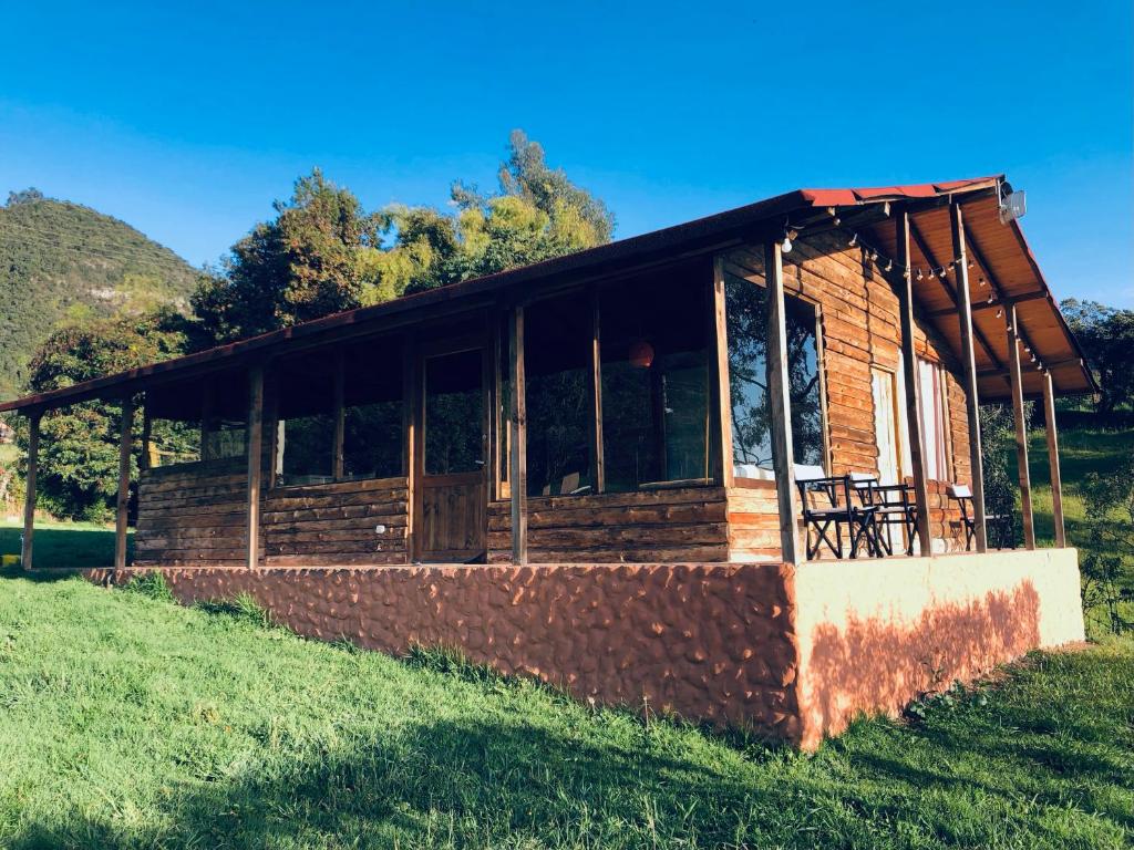 Refugio Aventura, hermosa cabaña y acogedores glampings en Tabio, cerca a Bogotá - 1