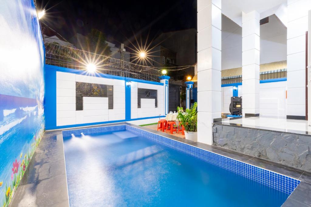 Villa Hồ Bơi Nguyên Căn – Tự Do Nấu Ăn – Gần Bãi Sau Cột Cờ