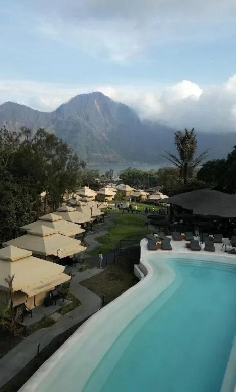 Toteme Glamping and Hot Spring Kintamani，位于金塔马尼的酒店