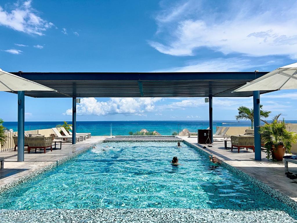 Centric condo by Casago, Playa del Carmen