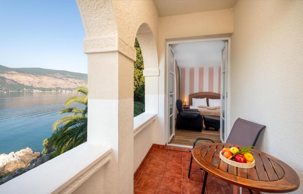 Balcony/terrace, Hunguest Hotel Sun Resort in Herceg Novi