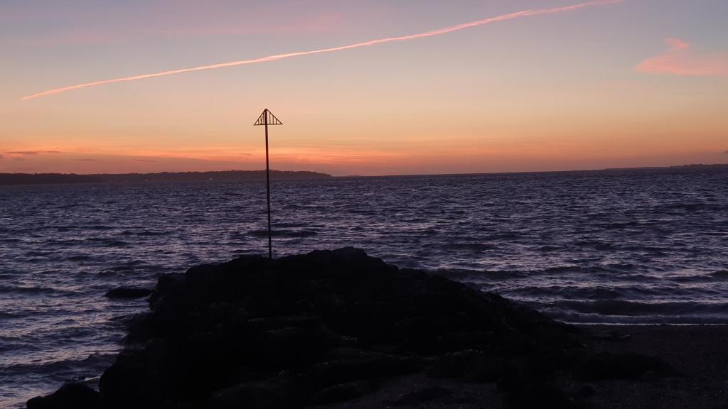 Mayfield, Gosport photo 8