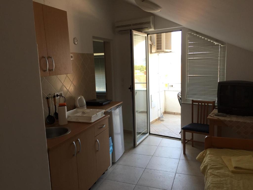 Apartments Aldomar photo