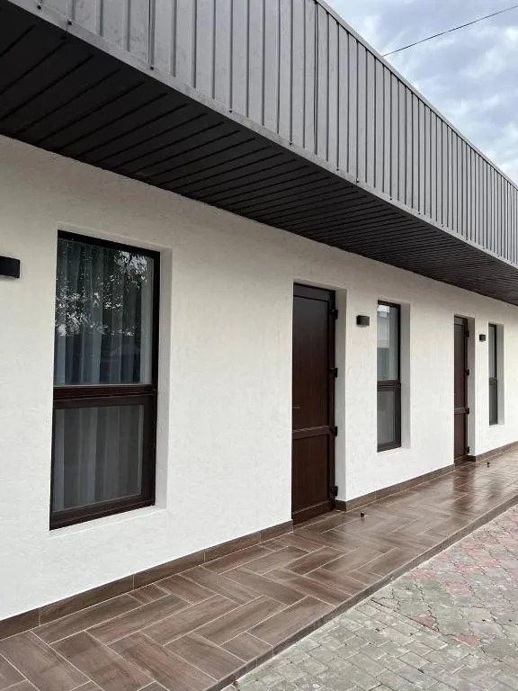 Колібрі, hotel in Reni