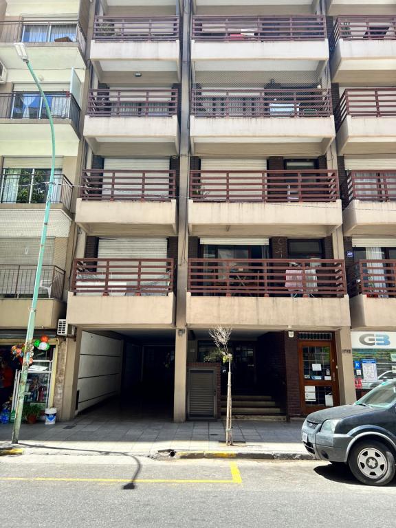 Depto zona Paseo Aldrey 1 amb - 4