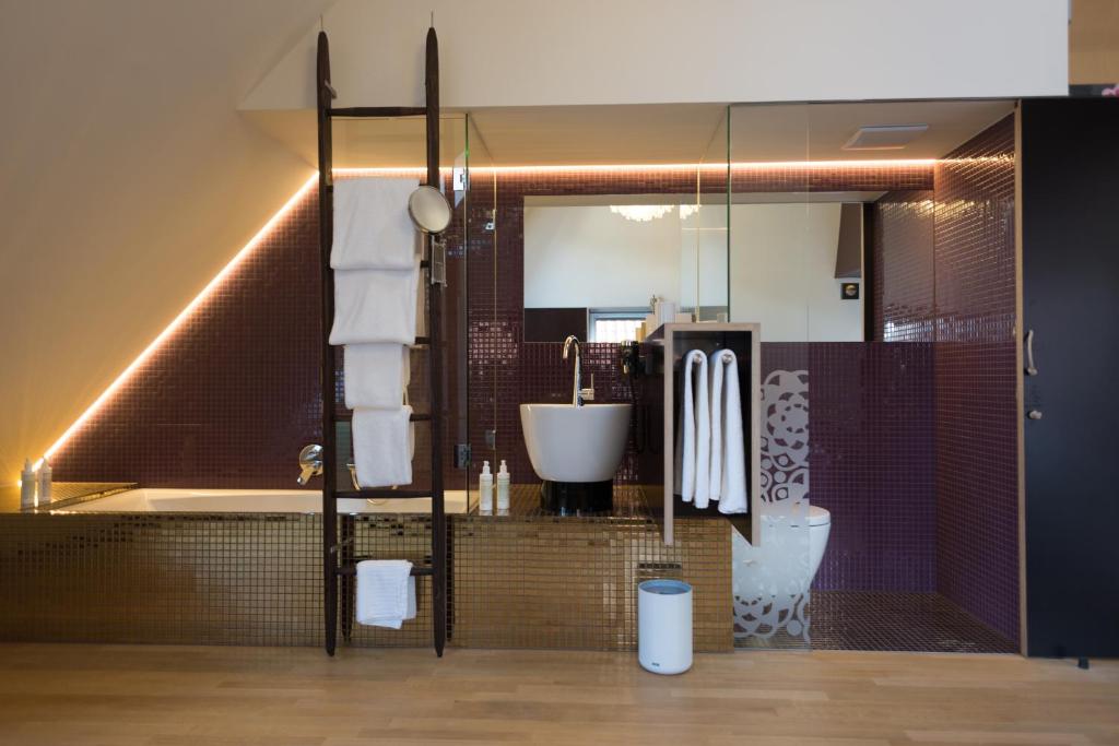 ห้องน้ำ