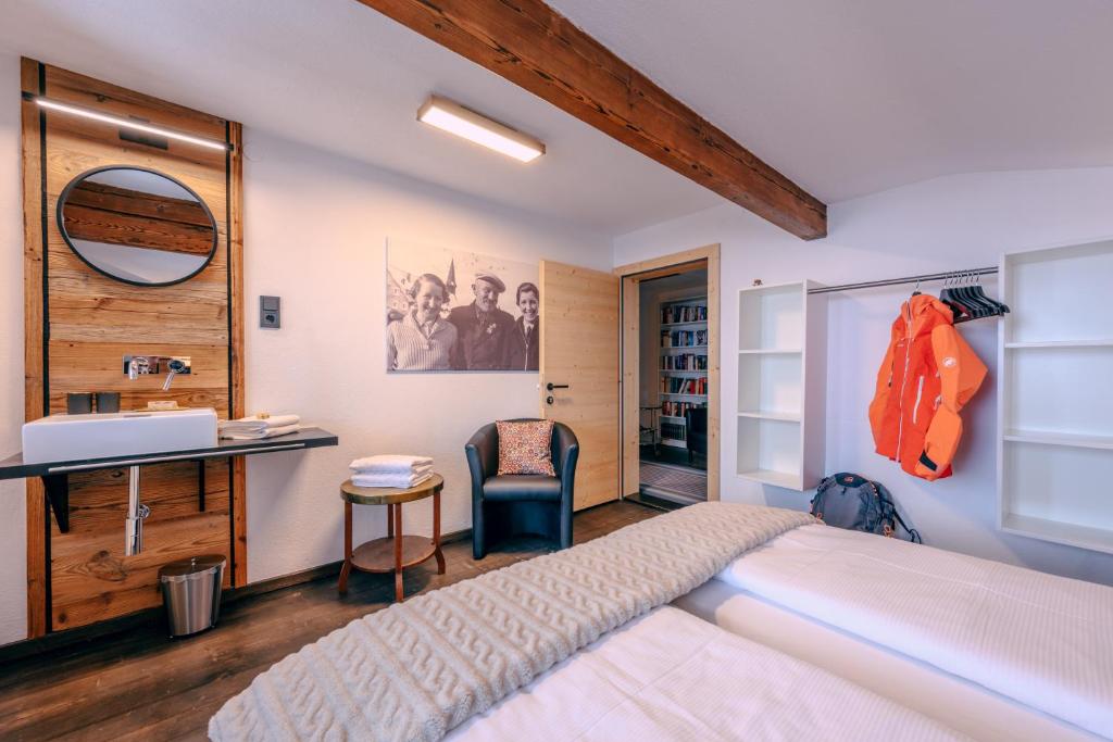 Haus Richard Falch Chalet Apartment St Anton am Arlberg - 4