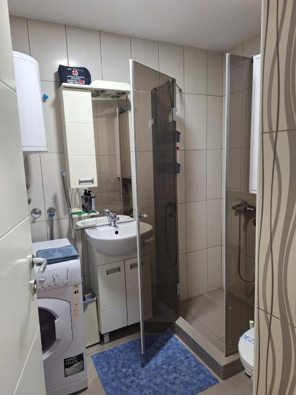 AKI APARTMAN - 3