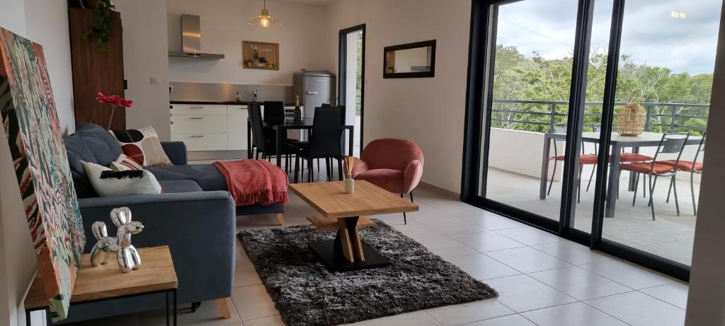 Appt. dans résidence pour 4/6 pers, avec piscine, Porto-Vecchio