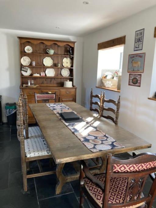 Rhedyn - Cosy Fishing Lodge Near Aberaeron photo 8