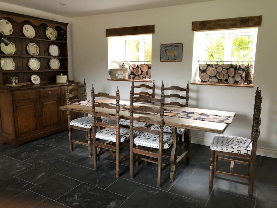 Rhedyn - Cosy Fishing Lodge Near Aberaeron photo 5