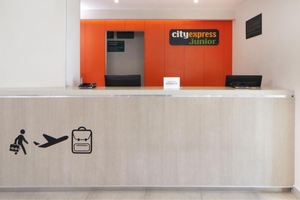 City Express Junior by Marriott Tijuana Otay - 5