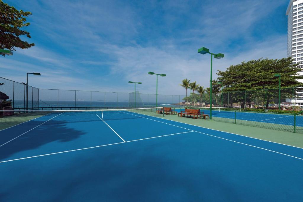 Tennis court