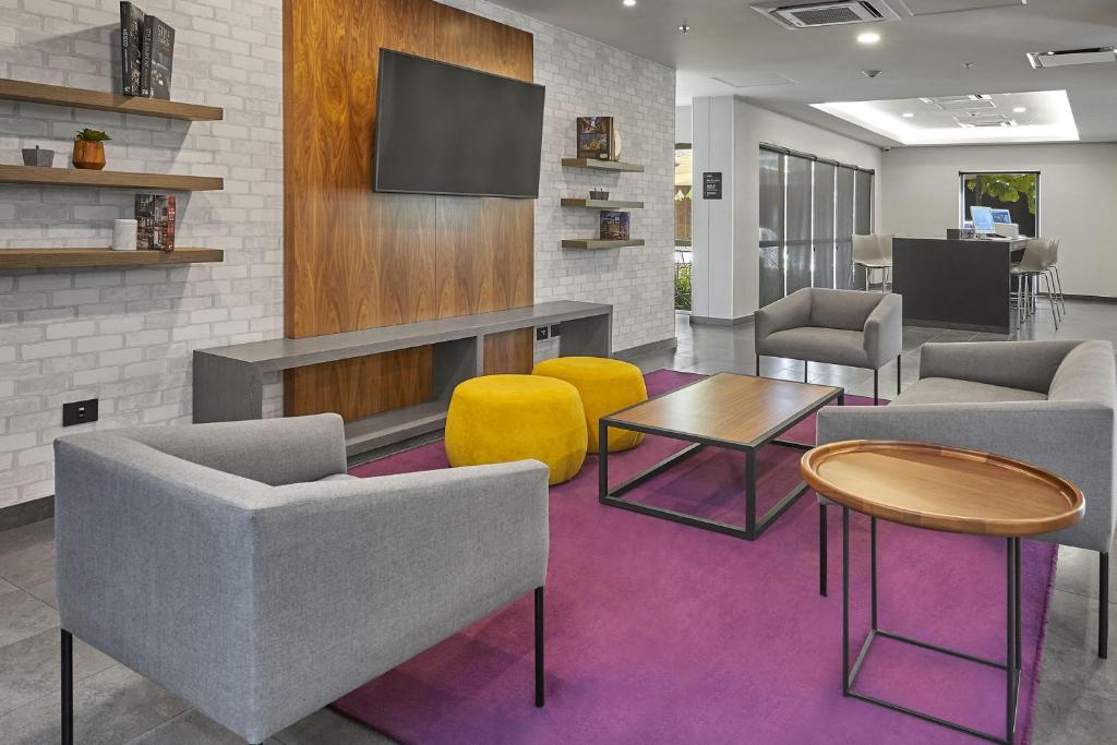 フロント・ロビー