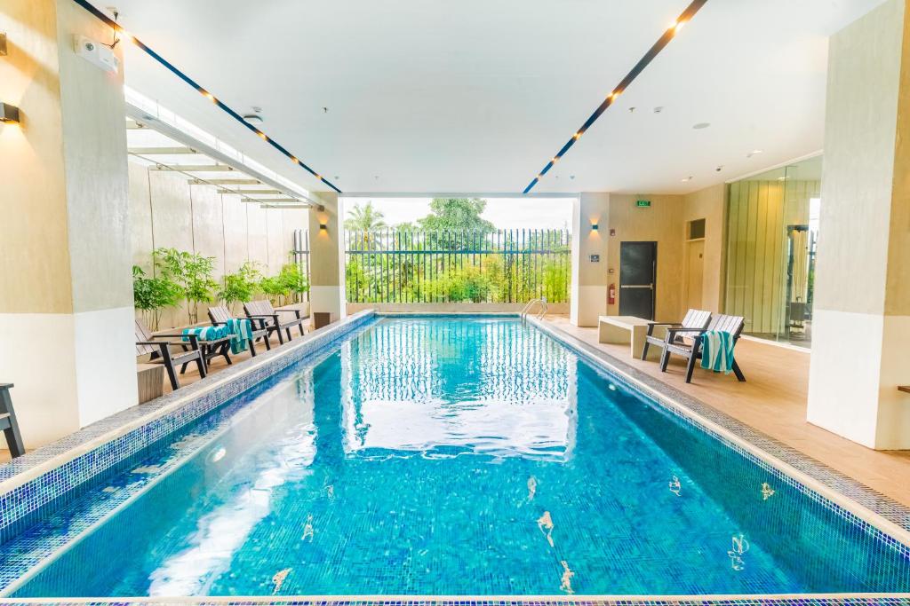 Copenhagen Residences Ormoc pool