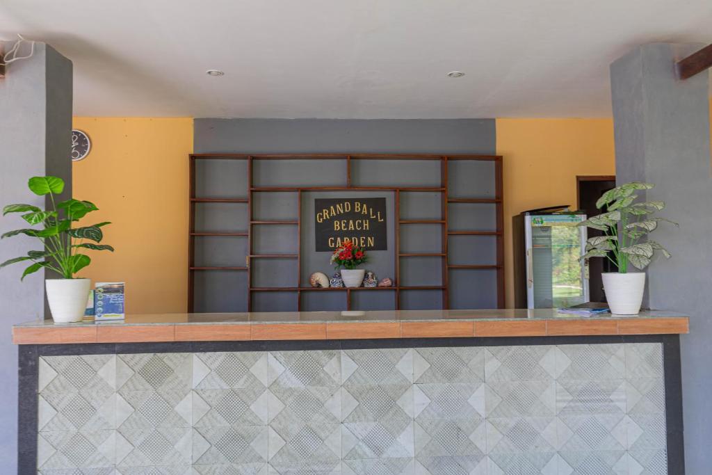 Grand Ball Beach Garden