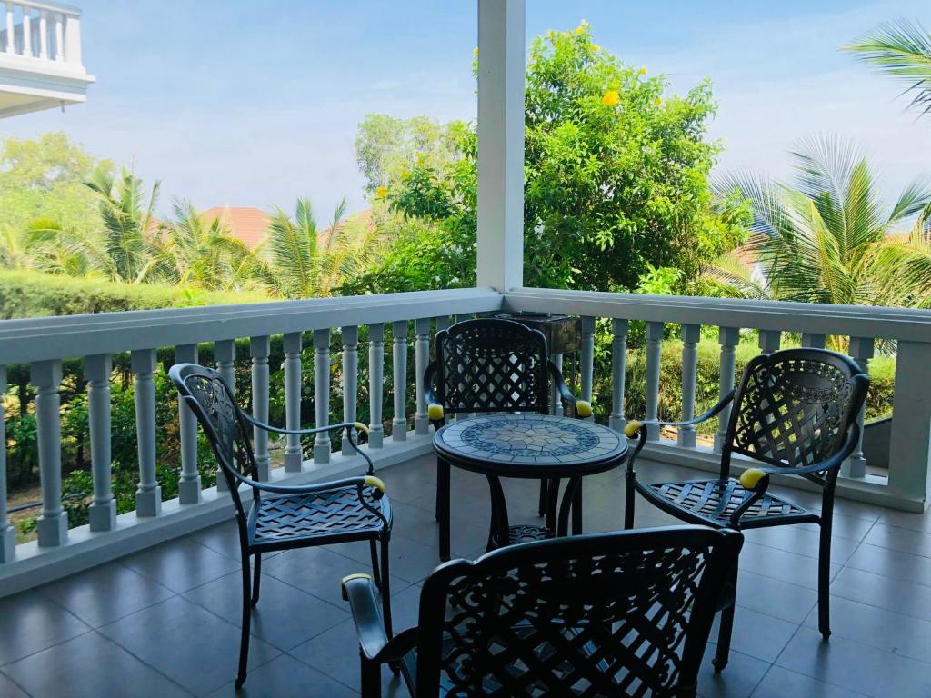 Sealink Beach Villa PE48- PE69