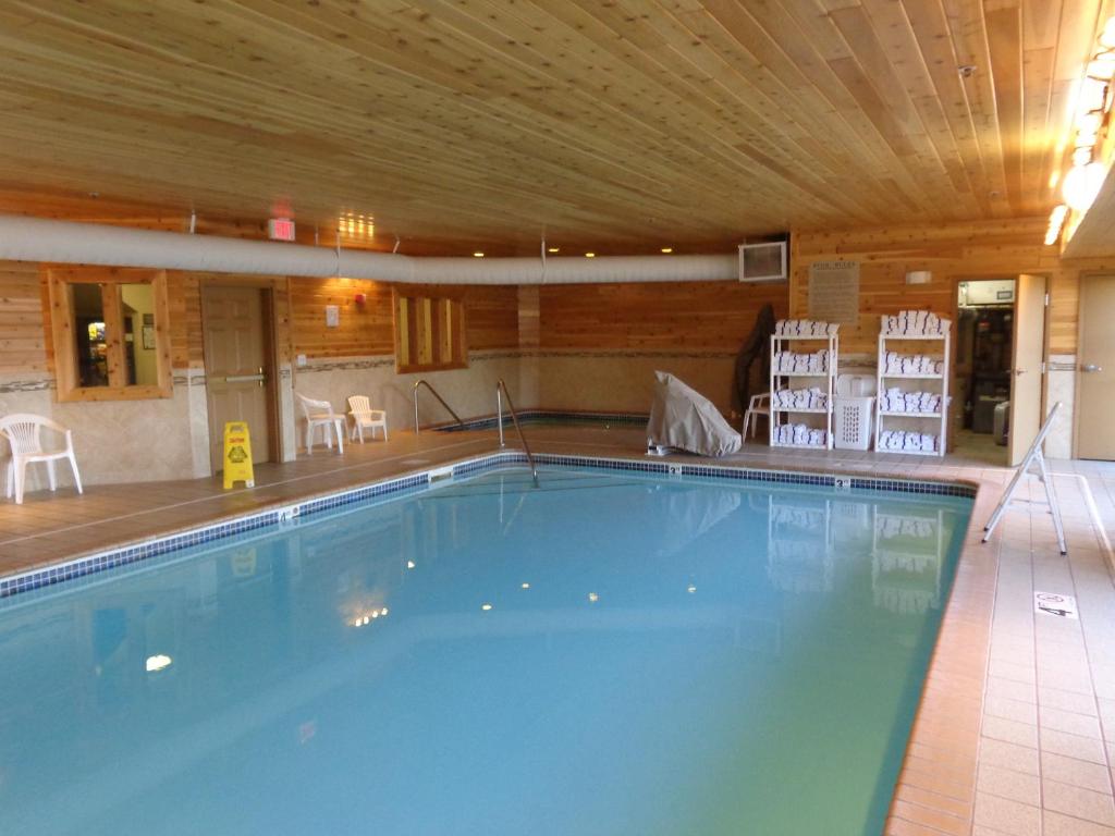 Country Inn & Suites By Radisson Forest Lake Mn Photo 28