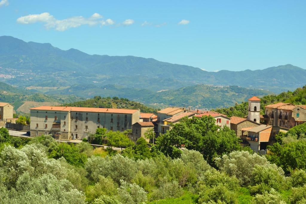 Casa Vacanze Santa Lucia — Hotel in Sessa Cilento