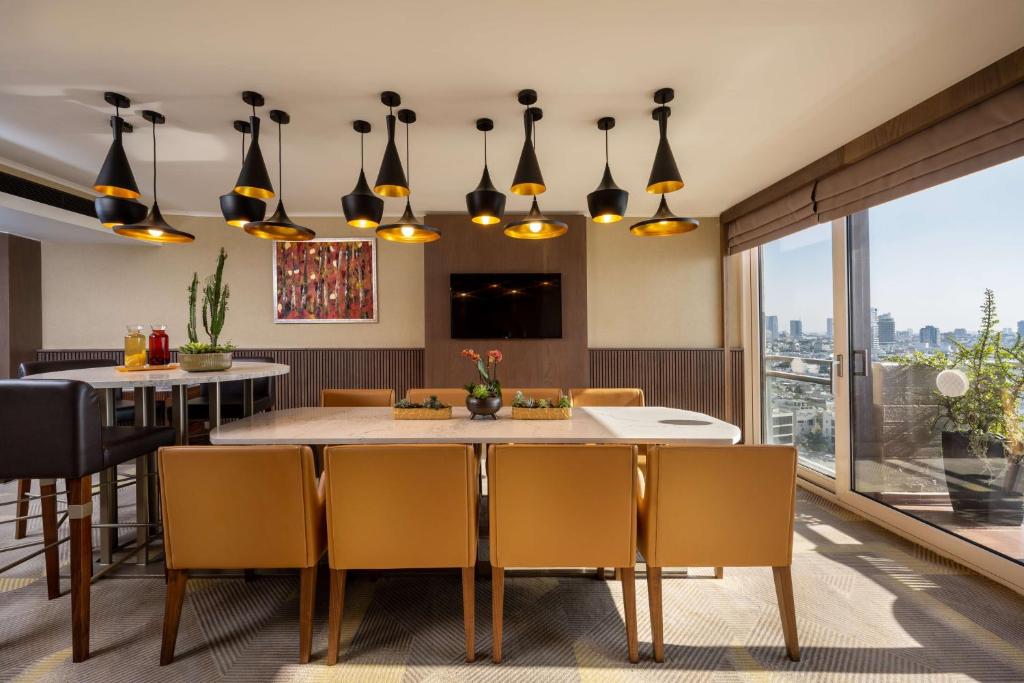 Exterior view, Hilton Tel Aviv in Tel Aviv