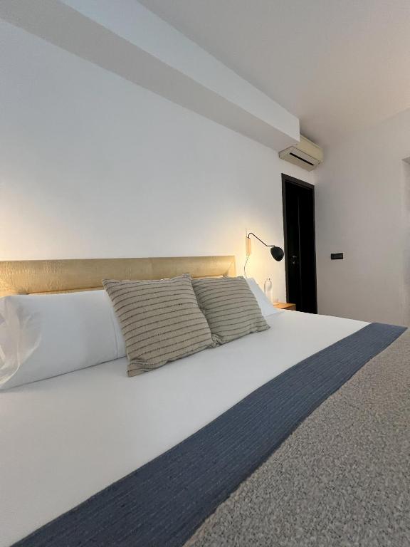 Hotel San Miguel Menorca — Hotel rooms in Mahon, Balearic Islands