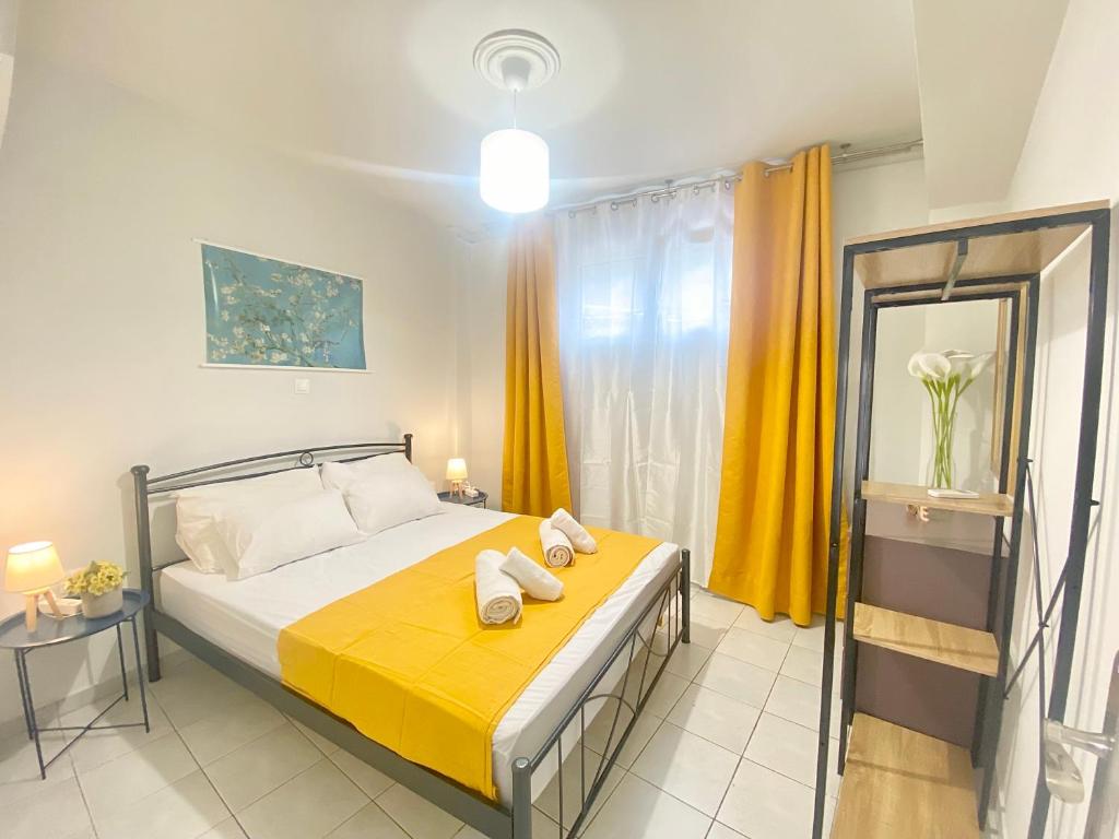 Olive Tree Deluxe Apt under Acropolis hillside, Athen