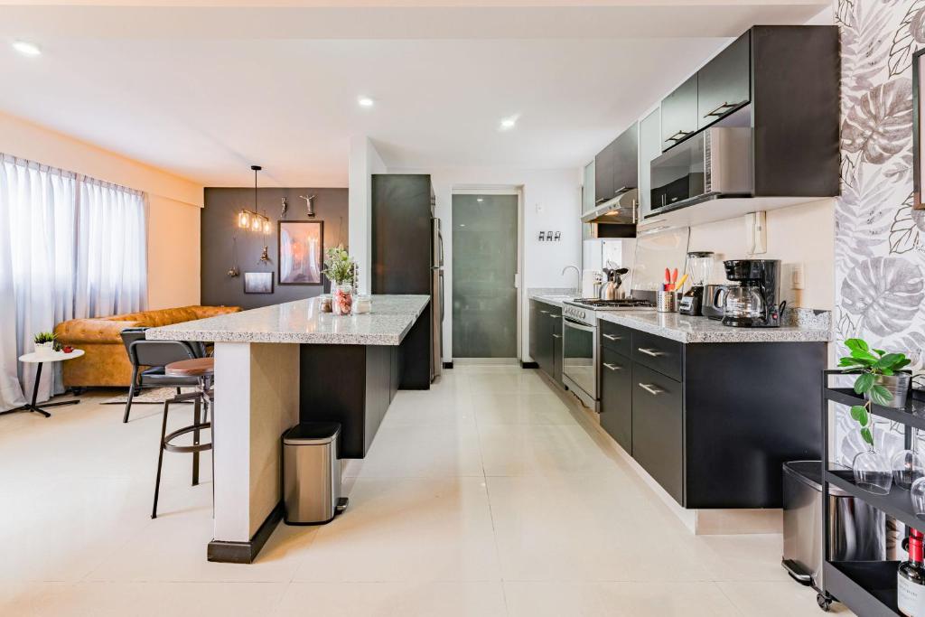 NEW Great Stay in Roma 24-7 Security - 3