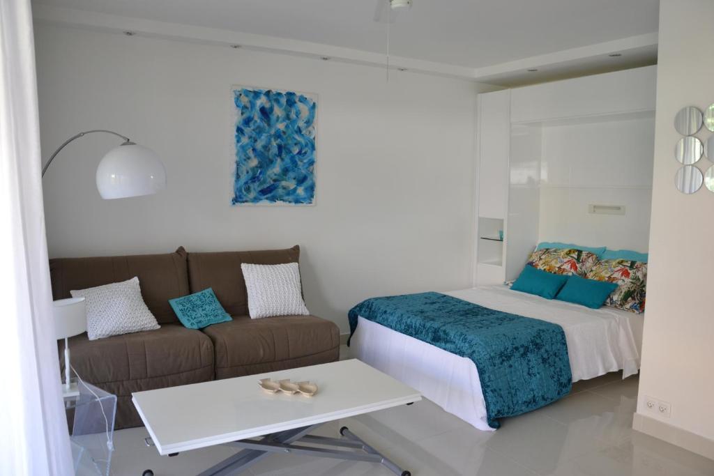 Beau studio vu mer juan les pins - 5