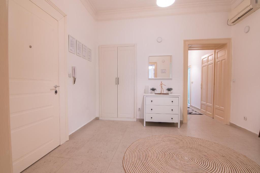 Sweet House Republic - 2