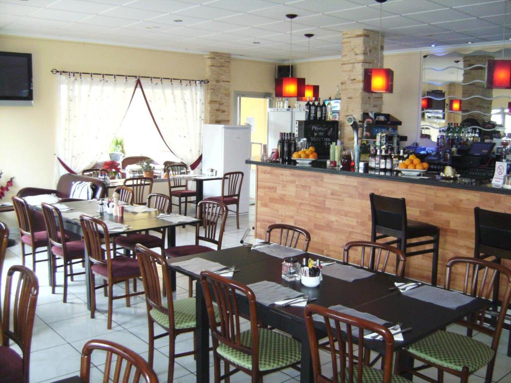 Restaurant, Aparthotel La Rotonda Cabo Roig Orihuela Costa Reception in Torrevieja