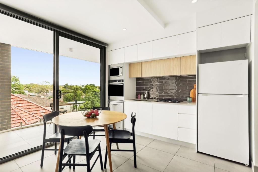 Modern 2BD in Trendy Inner West, Sydney
