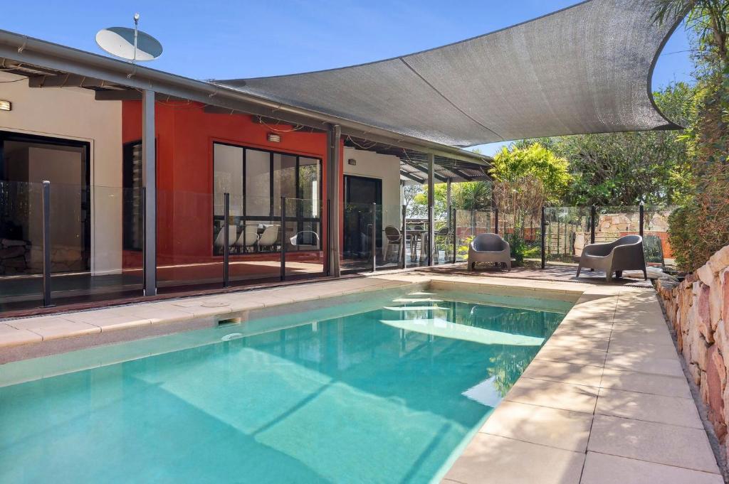 252 David Low Way, Peregian Beach