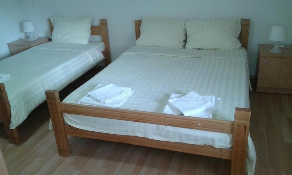 Atina Apartment — Hotel in Ohrid