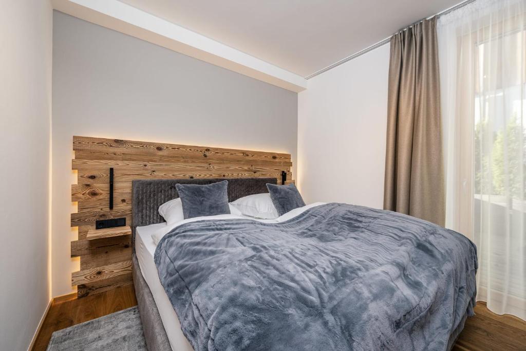 Modern Apartment with Panoramic View - 4