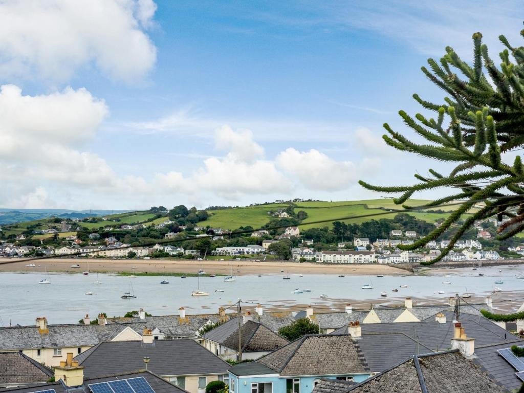 3 Bed in Appledore 78958, Appledore