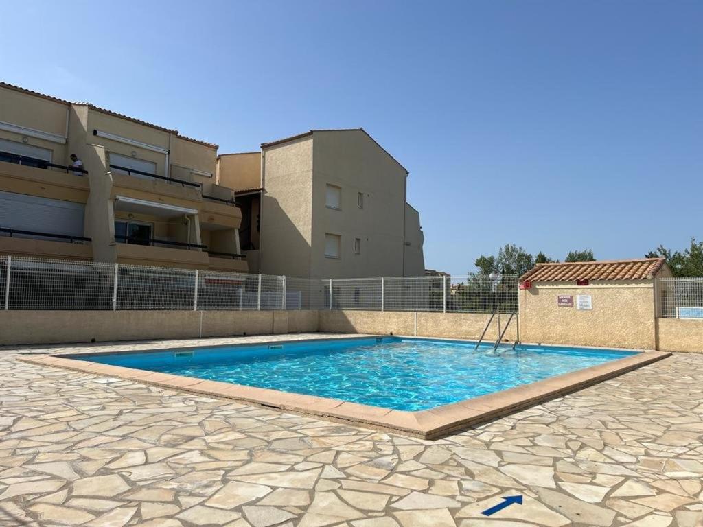 Studio Cabine Climatisé avec Piscine, Terrasse et Parking Privé – Proche Commodités - FR-1-387-137 - 1
