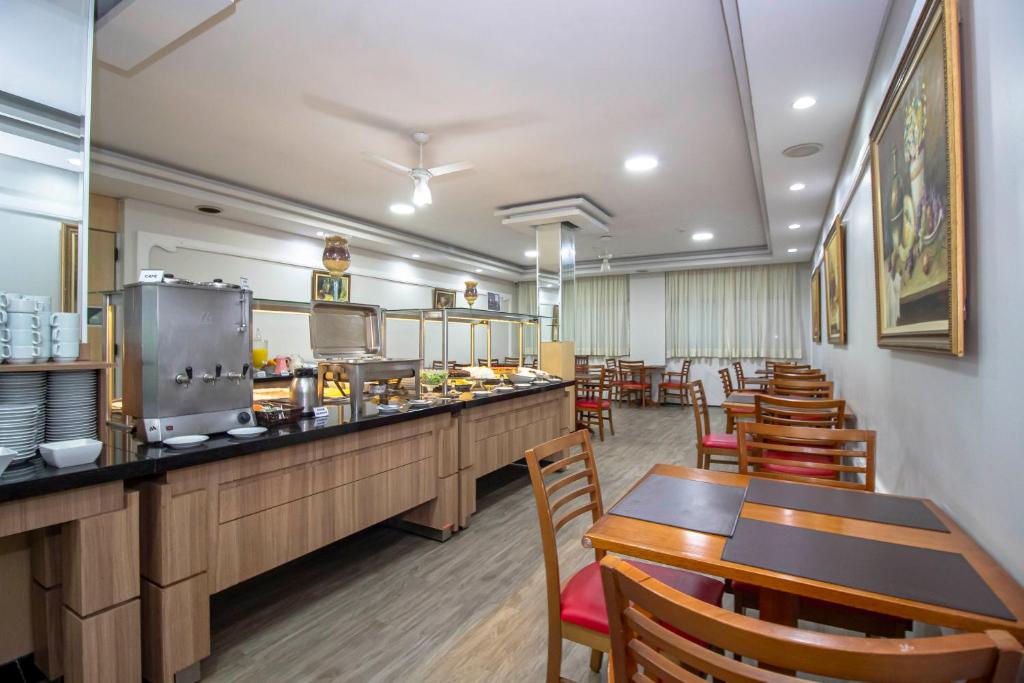 Hotel Golden Park Curitiba By Nacional Inn
