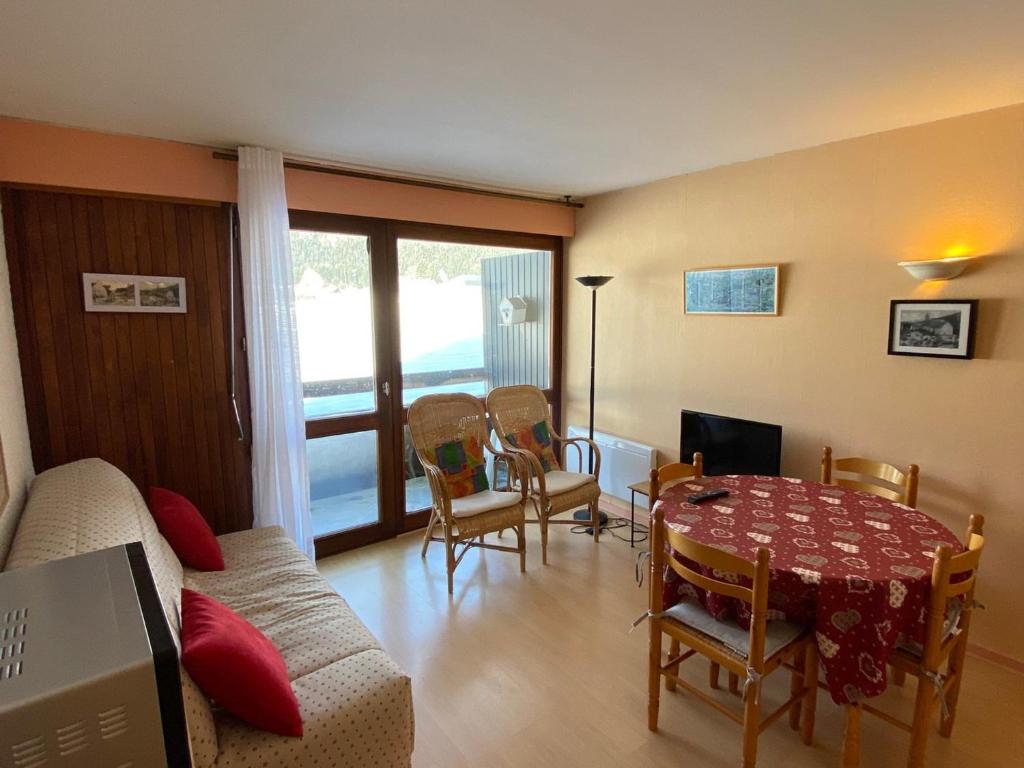 Autrans: Appartement cosy, proche pistes, balcon & parking, 3 pers - 1