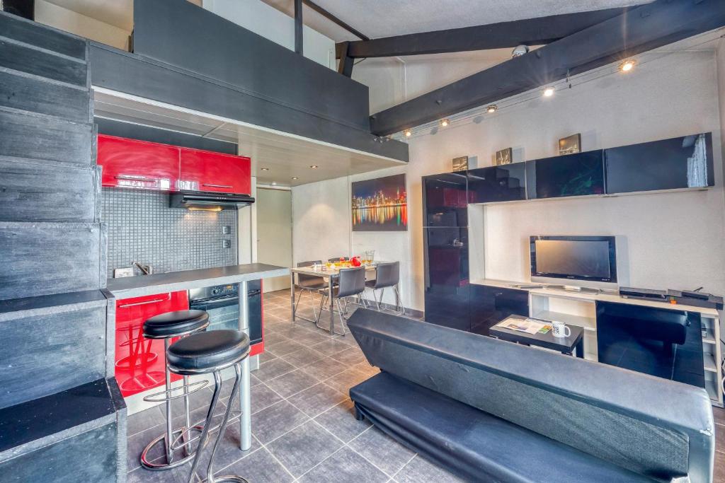 Le Commandant - Paul Mistral - Stade des Alpes, Grenoble