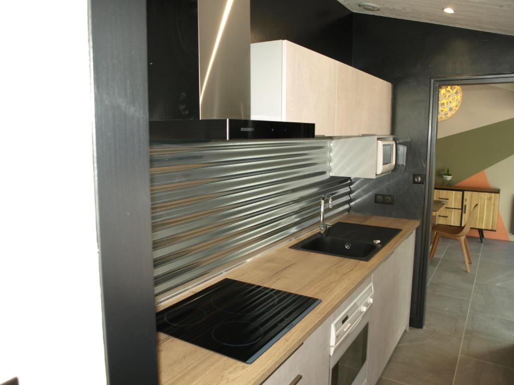 Maison rénovée, proche forêt et plage - FR-1-323-371 - 4