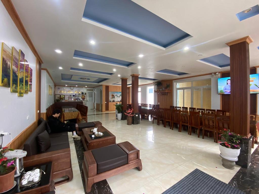 Khách sạn Anh Đào